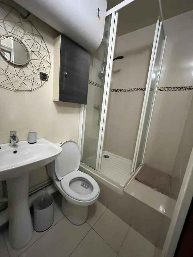 Tour Eiffel Montparnasse Paris Apartamento 0*,